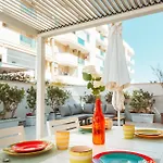 Velaria Boutique Daire Monopoli