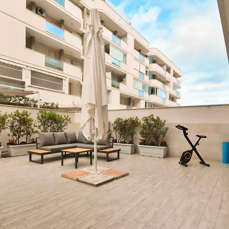 Velaria Boutique * 莫诺波利