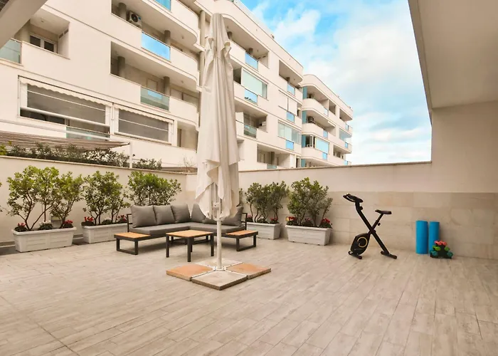 Velaria Boutique * Monopoli